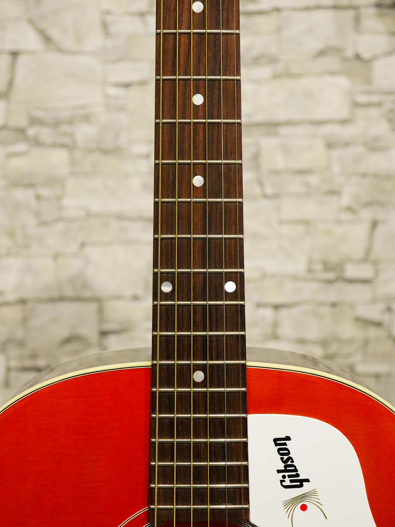 Gibson 1960s J-45 ADJ Cherry 2012